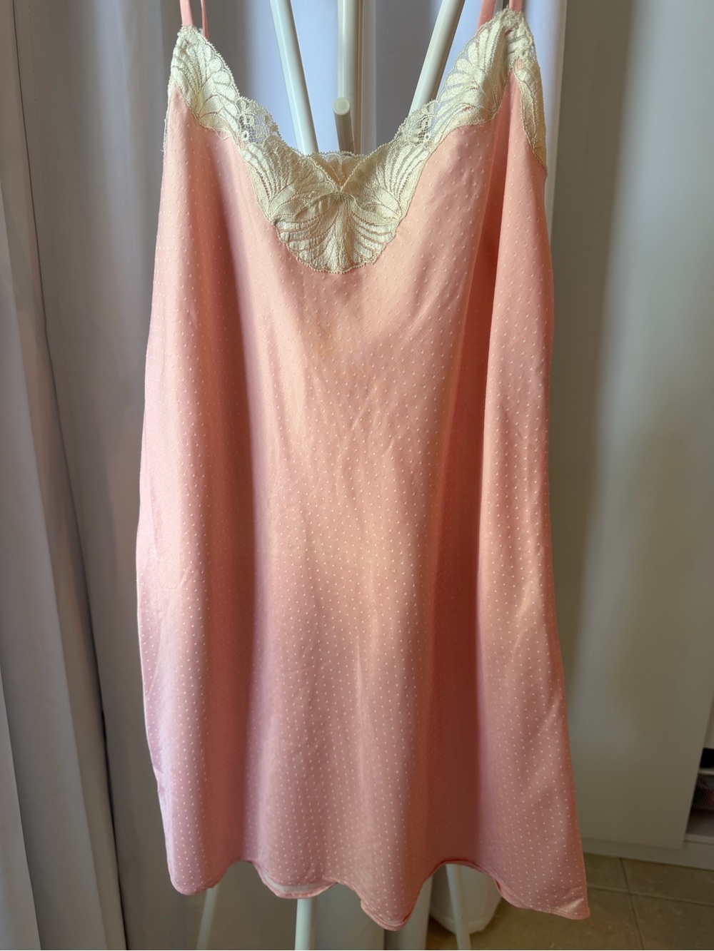 FERNANDO SANCHEZ- Peach Lace-Trim Slip Nightdress with Cream Accents